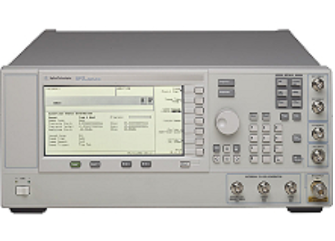 Keysight E8267C PSG 矢量信号发生器，高达 20 GHz说明
